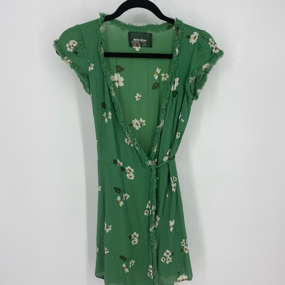 Reformation green floral wrap dress size XS - Picture 8 of 13